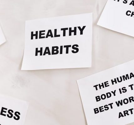 Motivational cards promoting healthy habits and positive thinking for lifestyle change.